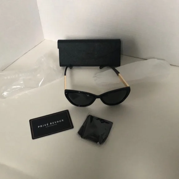 prive revaux | Accessories | Prive Revaux The Hepburn 2  display picture 2